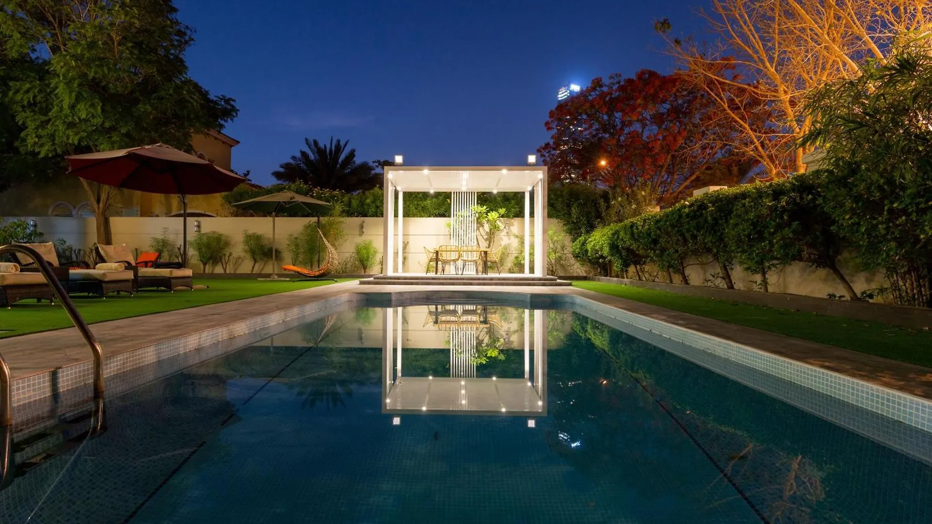 Private Villa In Dubai With Swimming Pool And Huge Garden United Arab Emirates