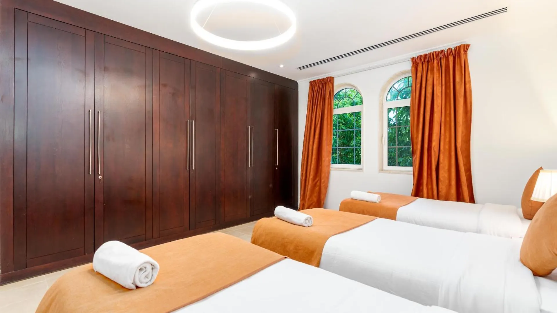 Private Villa In Dubai With Swimming Pool And Huge Garden United Arab Emirates